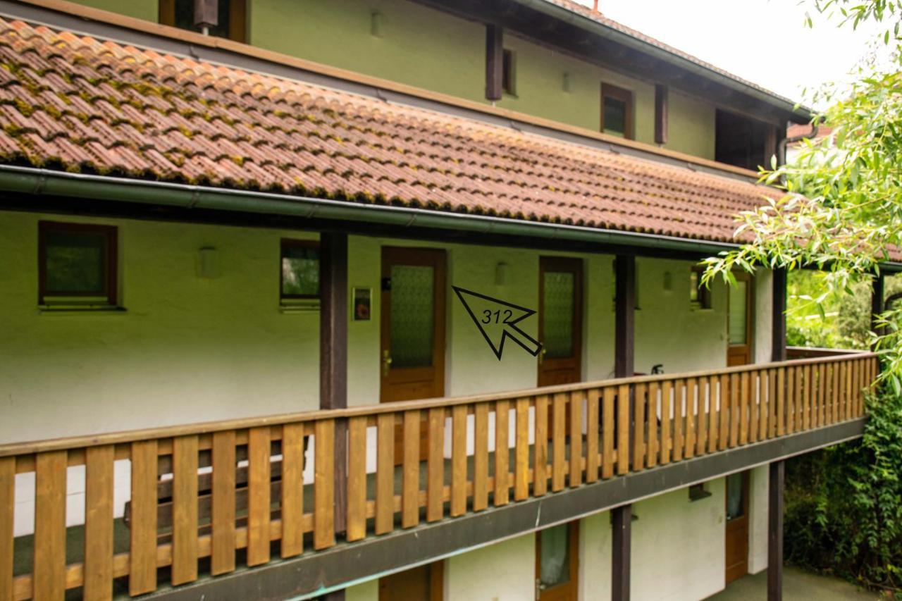 Geschmackvolles Appartement Am Donauradweg Obernzell Exterior photo